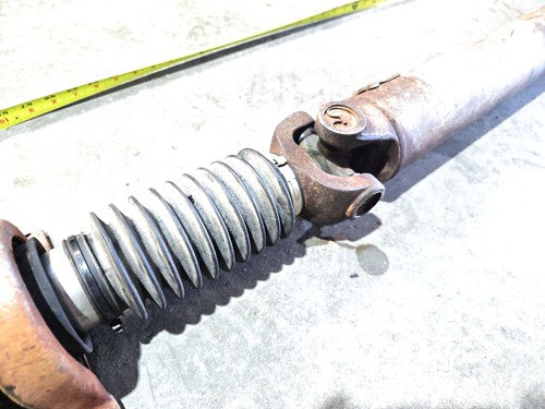 2004-2007 Chevy Silverado 2500 Rear Drive Shaft Oem Back Driveline 4X4 25776613