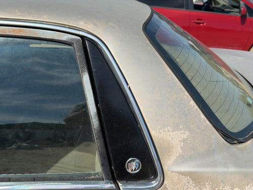 93 Century Driver Left Rear Moulding On Quarter Panel Oem 4-Door Sedan Special
