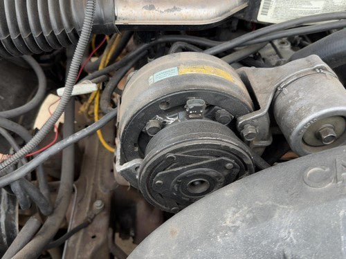 93-94 Chevy Silverado 1500 Ac Compressor Air Conditioner Pump Assembly Oem 5.7L