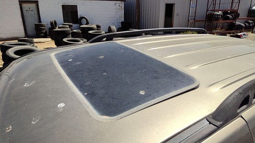 2002-2007 Jeep Liberty Sun Roof Glass Oem Top Window 05066892Aa