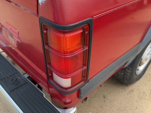 1987-1996 Dodge Dakota Passenger Right Tail Light Brake Lamp Oem Rear 55076438