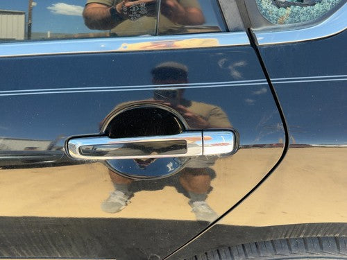 06-10 M35X Driver Left Rear Outside Door Handle Back Painted Center Black Obsidi