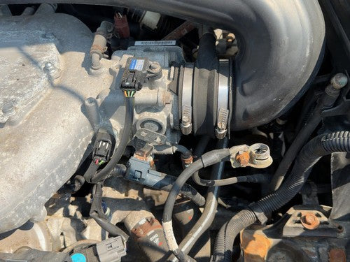 2004-2007 Saturn Vue Redline Throttle Body Valve Oem With Sensors 3.5L 12581971
