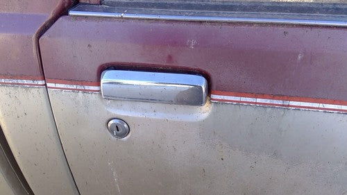 1986-1987 Isuzu Pup Pickup Passenger Right Front Outside Door Handle Oem