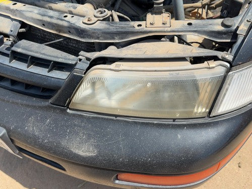 1997-1999 Nissan Maxima Driver Left Head Light Oem Front Lamp 260600L725