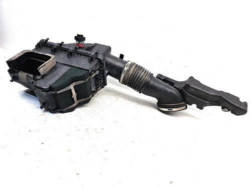 11-16 F250 Complete Air Intake Cleaner Filter Box Housing With Tube 6.7L