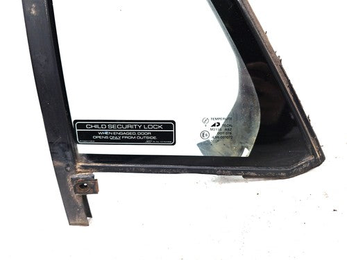 1996-2000 Saturn Sl1 Driver Left Rear Vent Window Back Door Glass With Frame Oem