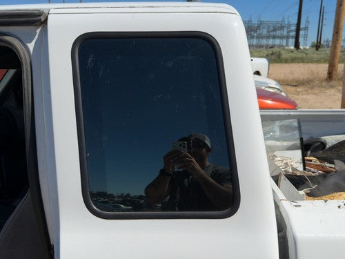 1993-1997 Ford Ranger Driver Left Rear Quarter Glass Back Side Window Oem