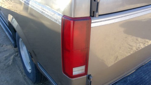 1985-2005 Chevy Astro Driver Left Tail Light Oem Brake Lamp Rear 05978023