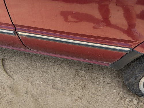 85-88 Nissan Maxima Driver Left Rear Moulding From Door Oem Back 4 Door Sedan