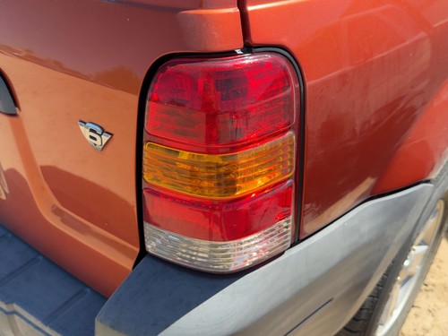 2001-2007 Ford Escape Passenger Right Tail Light Brake Lamp Oem Rear 6L8Z13404Da