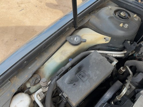 98-04 Seville Windshield Washer Fluid Reservoir With Pump Oem Wiper Tank