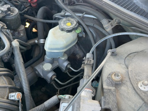 95-01 Chevy Lumina Power Brake Booster with Master Cylinder Pair Set 18029965