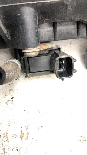 2007 Nissan Versa Intake Manifold Oem 1.8L Dohc 14001El00a