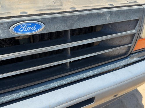 91-94 Ford Explorer 2 Dr Front Grille Assembly Painted Exc Limited OEM F1TZ8200A