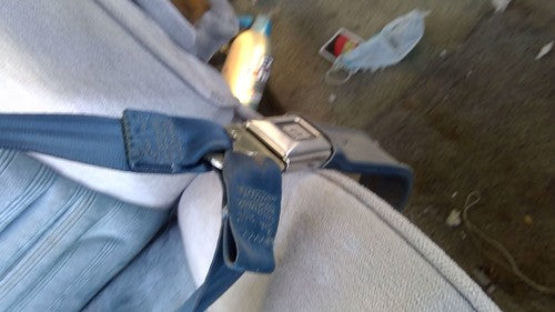 1987-1989 Chevy G20 Van Passenger Right Front Seat Belt Buckle Receiver Oem Blue