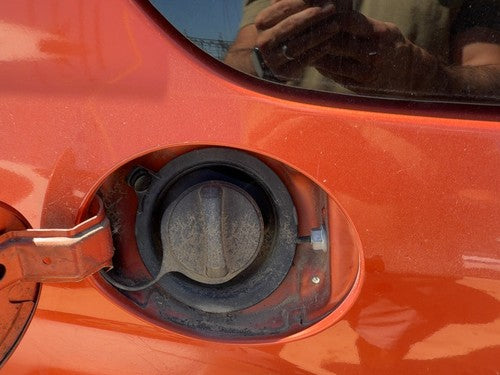 2005-2007 Ford Escape Fuel Filler Neck Assembly With Gas Cap Oem 5L8Z9034Cn