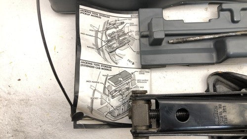 1990 Chevy Silverado 1500 Jack Tool Kit Set Assembly With Tray Spare Oem