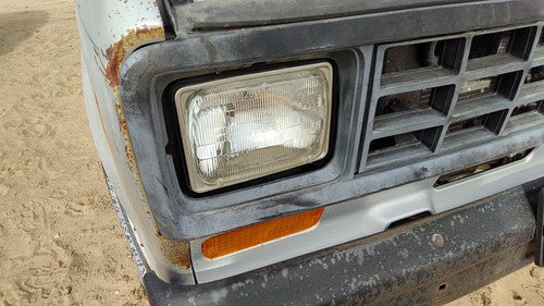 1983-1988 Ford Ranger Passenger Right Head Light Oem Front Lamp E3tz13008a
