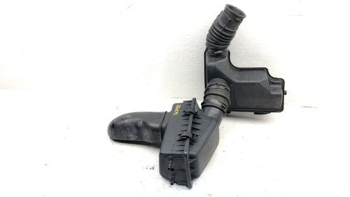 1996-00 Town & Country Complete Air Intake Filter Box Housing With Tube Oem 3.8L