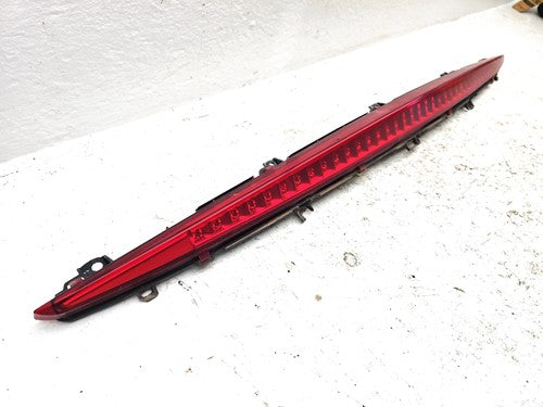2004-2009 Cadillac Srx Third Brake Light Middle Lamp Oem