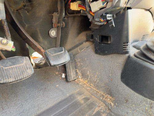 1997-1998 Ford F150 Gas Pedal Assembly OEM Accelerator F75Z9725DA
