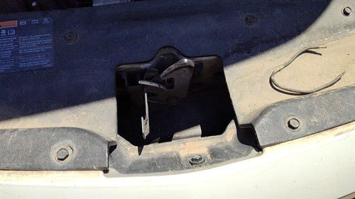 2008-2012 Chevy Malibu Hood Latch Assembly With Bracket Oem