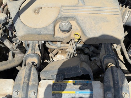2006-2007 Chevy Monte Carlo Front Valve Cover Oem 3.9L 12591711