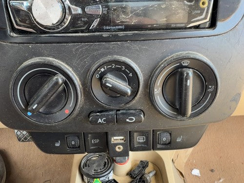 98-10 Beetle Convertible Temperature Control Module In Dash Heater Ac Head Unit