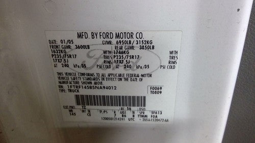 98-08 Ford F150 Windshield Washer Fluid Reservoir With Pump Wiper Tank Bottle