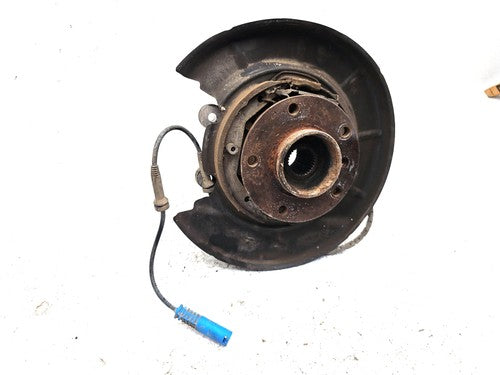 2001-2002 Bmw 530I Passenger Right Rear Knuckle Assembly Stub Axle With Hub Oem