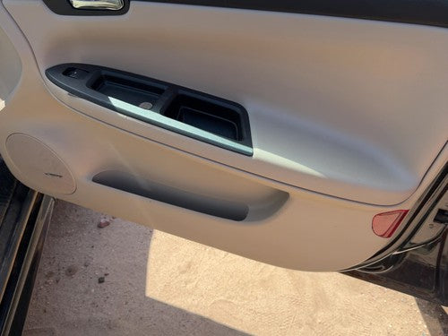 09-11 Impala Passenger Right Front Door Trim Panel With Switches Neutral 522