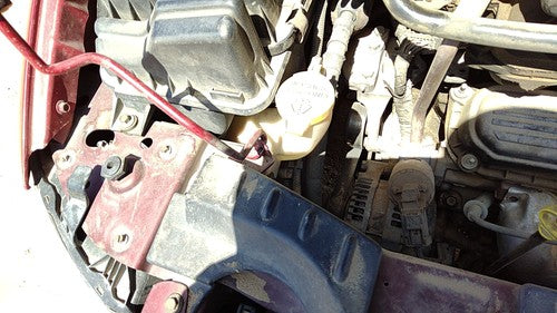 04-07 Town Country Windshield Washer Fluid Reservoir With Pump Oem Wiper Tank