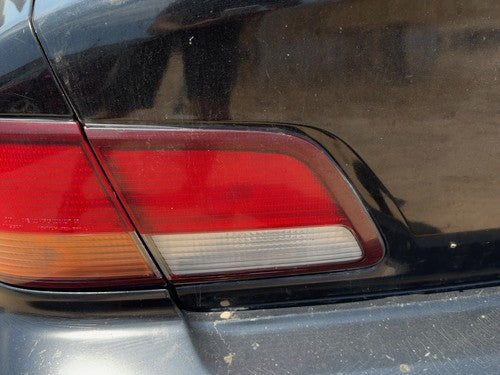 1997-1999 Nissan Maxima Driver Left Inner Tail Light Brake Lamp Oem Rear