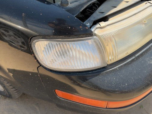 97-99 Maxima Passenger Right Front Turn Signal Light Lamp Oem Fender Mounted