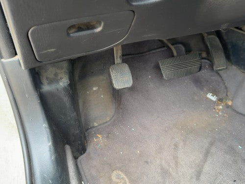 2000-2001 Infiniti I30 Parking Brake Pedal Assembly Oem Complete Emergency Unit
