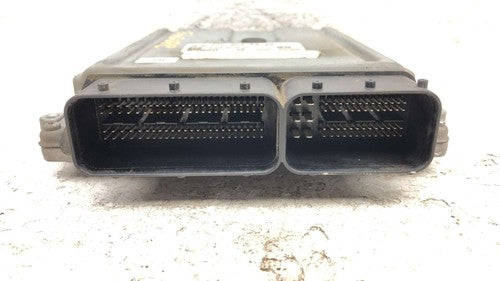 13-15 Mercedes C300 Electronic Control Module Computer Ecm Ecu 3.5L 2769004900