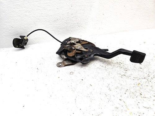 2005 Chevy Suburban Parking Brake Pedal Assembly Oem Complete Emergency Unit