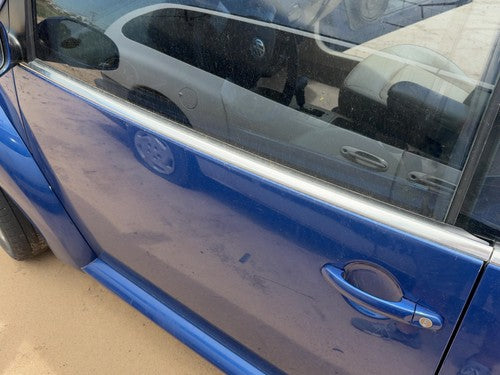 2003-2010 Vw Beetle Convertible Driver Left Front Moulding From Door Oem