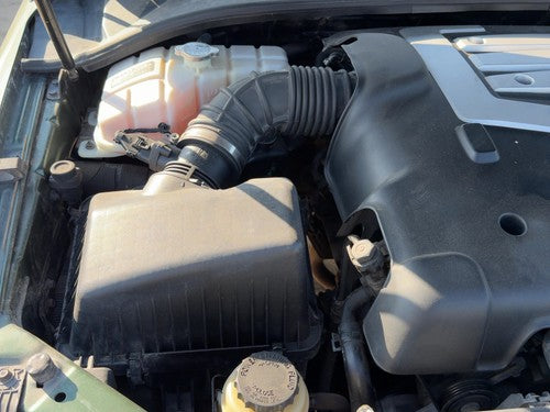 03-06 Sorento Complete Air Intake Cleaner Filter Box Housing With Tube Oem 3.5L