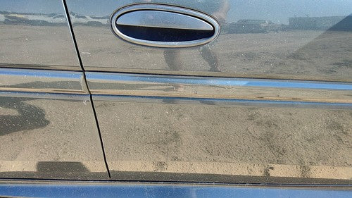 04-08 Grand Prix Passenger Right Front Moulding From Door Trim Stealth Gray 46U