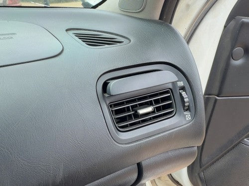 00-02 Infiniti I30 I35 Passenger Right Heater AC Vent with Slide-Out Cup Holder