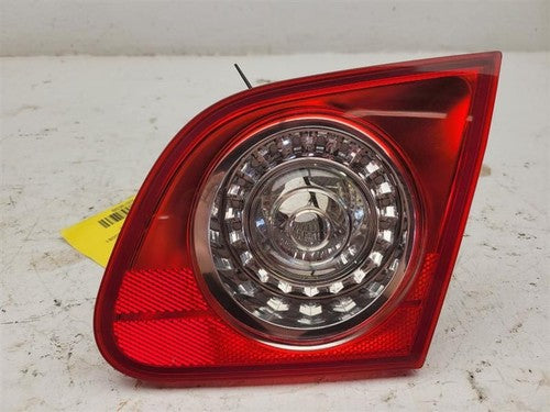 2006-2010 Vw Passat Passenger Right Tail Light Sedan Lid Mounted Brake Lamp Oem