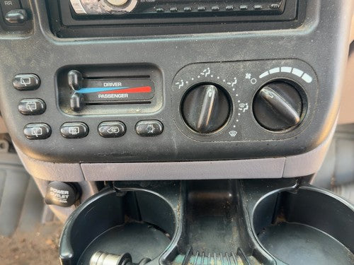 99-00 Town & Country Temperature Control Module In Dash Heater Ac Head Unit Oem