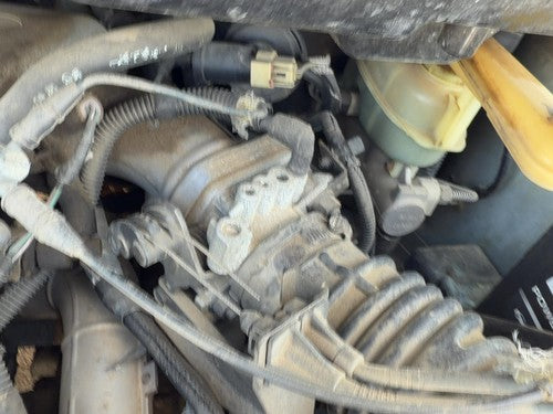 1998-2000 Chrysler Town & Country Throttle Body Valve Oem With Sensors 3.3L