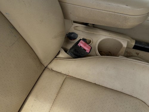 05-10 Beetle Convertible Passenger Right Front Seat Belt Buckle Receiver Oem Tan