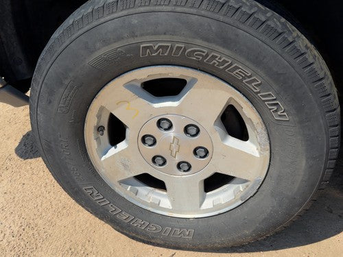 2004-2006 Chevy Suburban 1500 17" Wheel Oem Factory Rim P25
