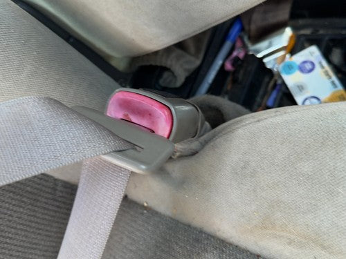 2000-2003 Ford Taurus Passenger Right Front Seat Belt Buckle Receiver Oem Gray