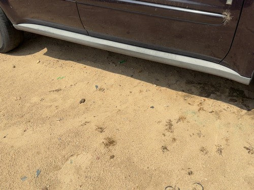 06-09 Chevy Equinox Passenger Right Lower Rocker Panel Moulding Side Skirt Oem