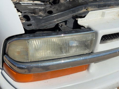 1998-2005 Chevy S10 Blazer Passenger Right Head Light Oem Front Lamp 16526218